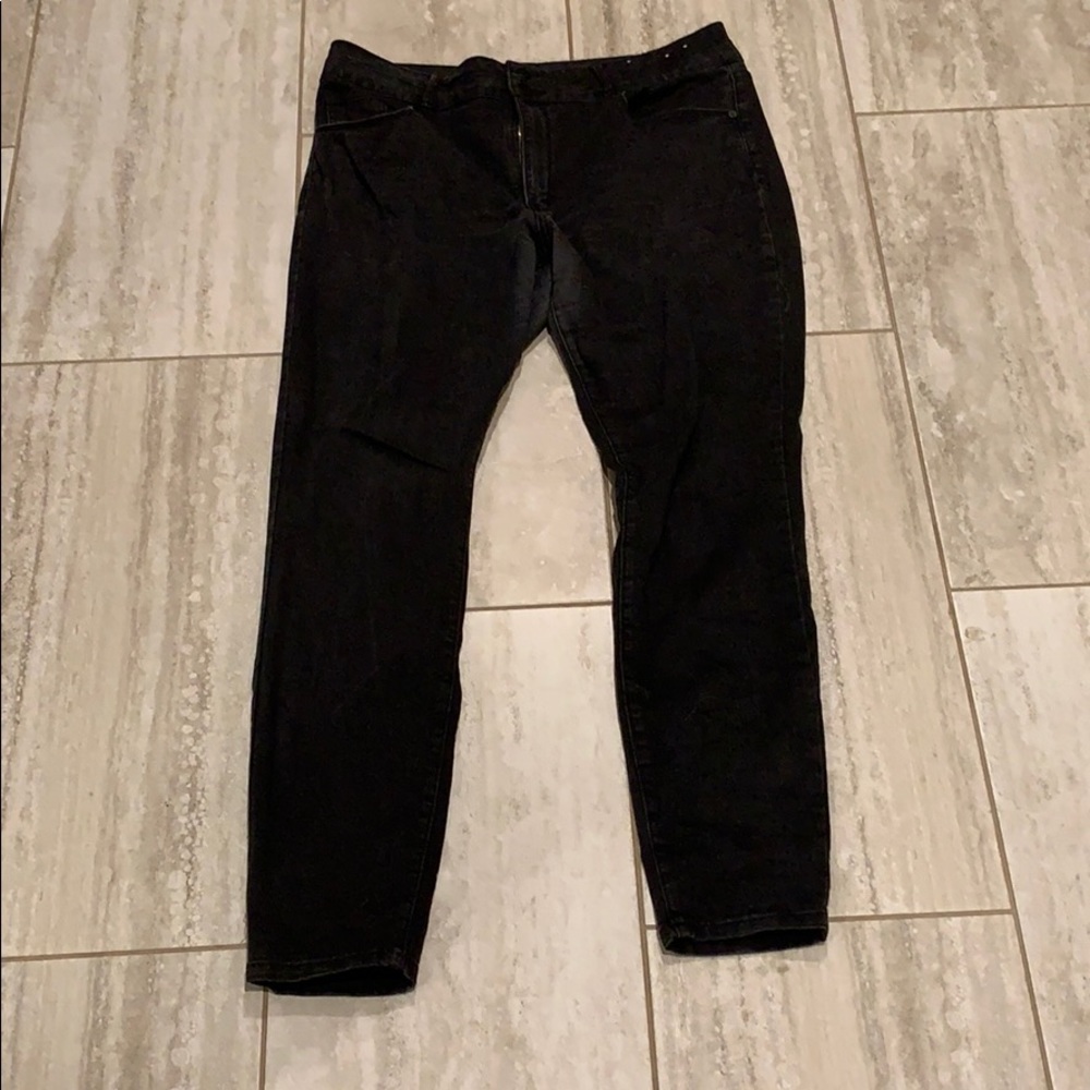 Black High Rise Skinny Jeans